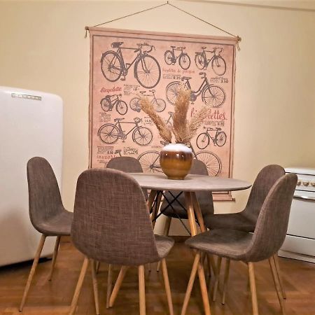Central Museum Comfort Appartment Athena Bagian luar foto