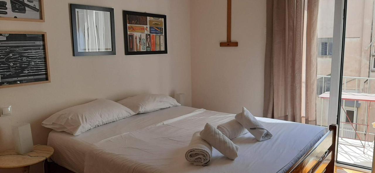 Central Museum Comfort Appartment Athena Bagian luar foto